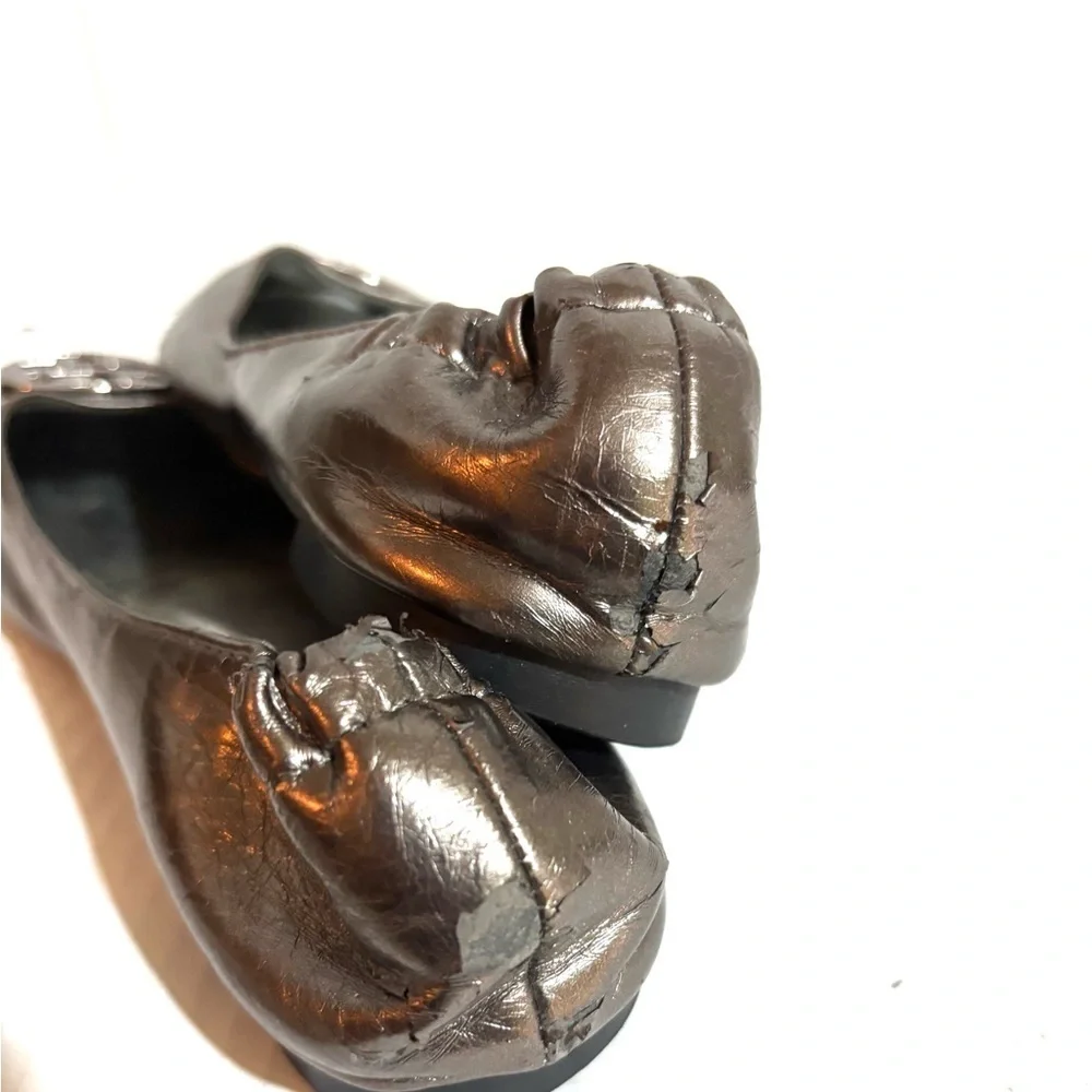 Tory Burch leather ballet flats round toes